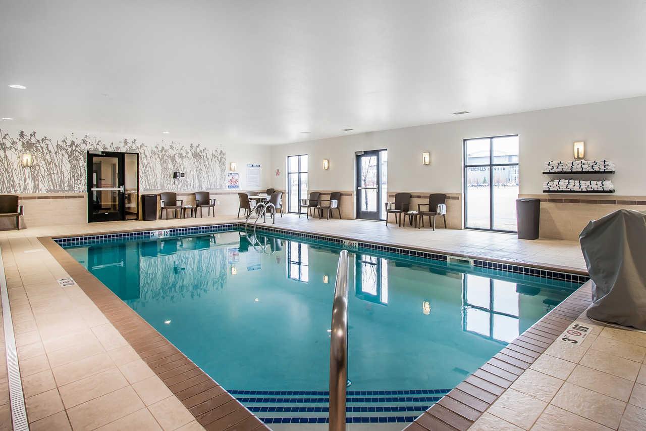 Sleep Inn & Suites Devils Lake Extérieur photo